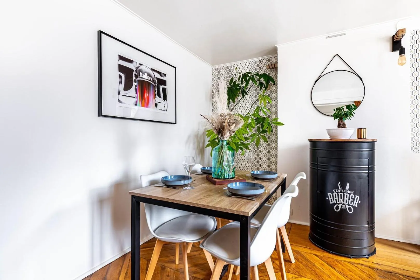 アパート Guestready - Elegance Elevated Near Sacre-coeur パリ